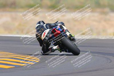 media/Oct-09-2022-SoCal Trackdays (Sun) [[95640aeeb6]]/Turn 14 Backside (1125am)/